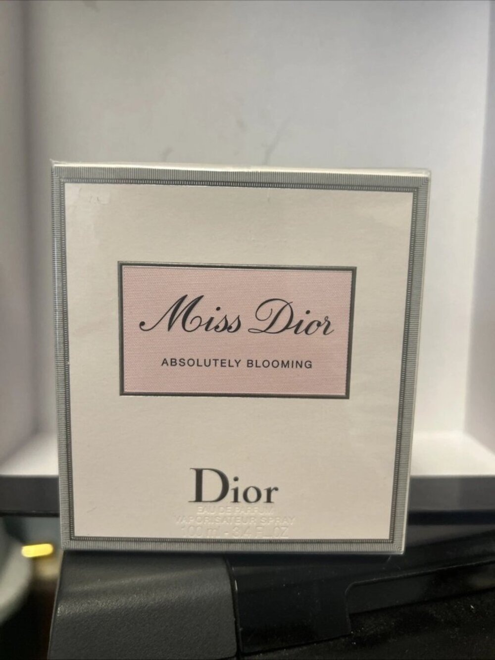 Miss Dior Absolutely Blooming Eau De Parfum Spray 3.4 oz batch 6S1X